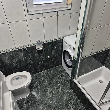 Nikolina Apartamento *